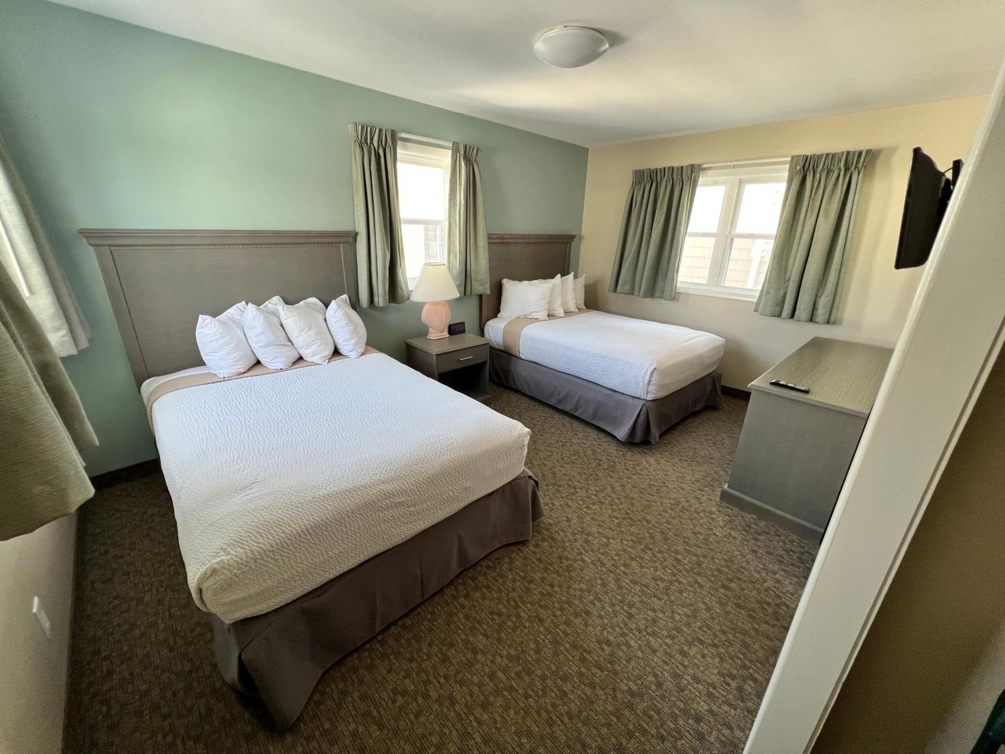 Biscayne Family Resort Уайлдууд Крест Екстериор снимка