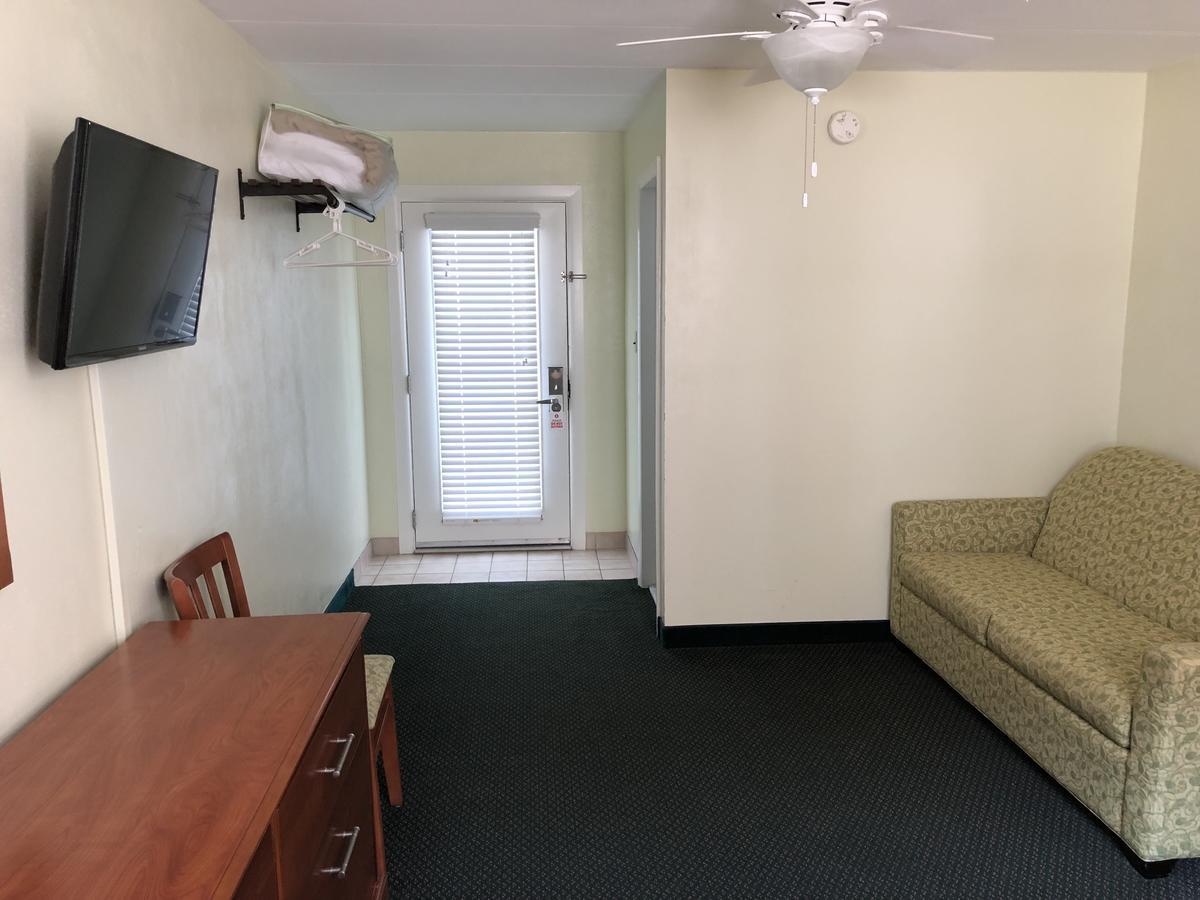 Biscayne Family Resort Уайлдууд Крест Екстериор снимка